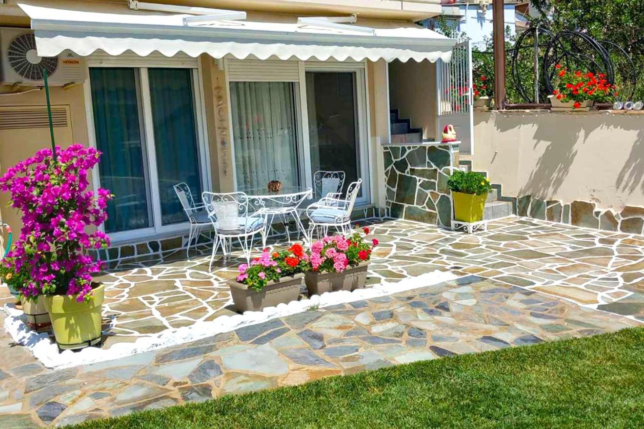 Maria'S Garden House Apartment Flogita Exterior photo